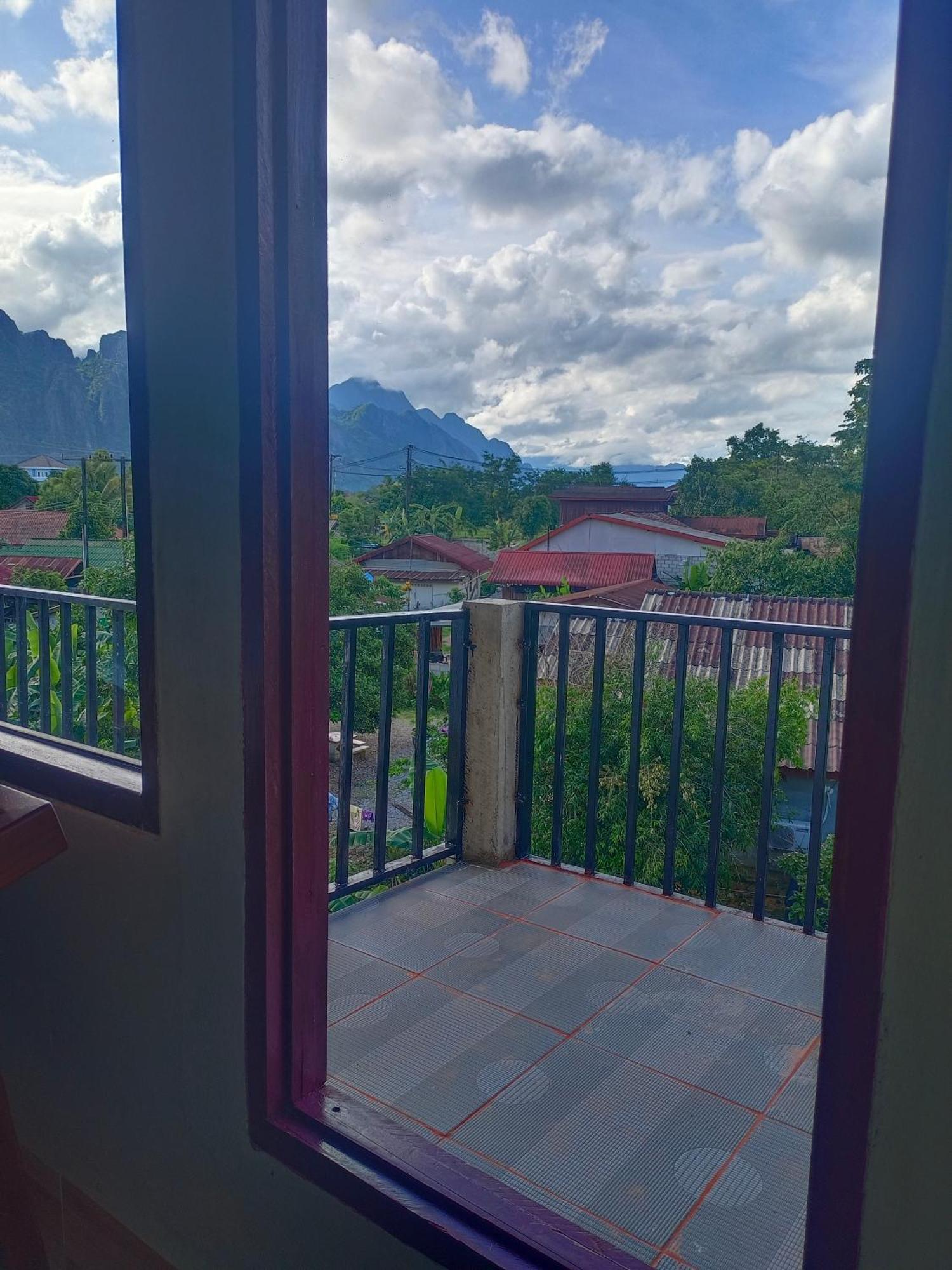 Dok Champa Resort Vang Vieng Exterior foto